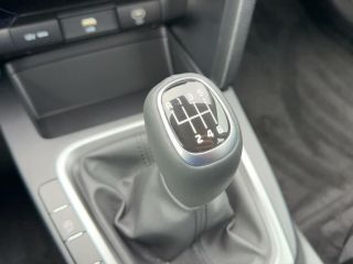 Kia cee'd CEED III 1,5 T-GDi  Best DAB Navi Rückfahrk BEST