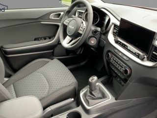 Kia cee'd CEED III 1,5 T-GDi  Best DAB Navi Rückfahrk BEST