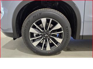 Mitsubishi Plug-in Hybrid Outlander 2,4 Diamant 4WD+Klima+LED+PDC+Tempomat+Totwinkel+360Grad-Kamera