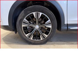 Mitsubishi Eclipse Cross Intro Edition 2WD+Klima+TWA+HUD+4xSitzhzg+Lenkradhzg+Frontsch.hzg.+360Kamera+PDC