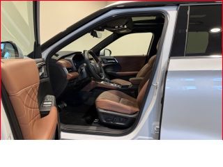 Mitsubishi Plug-in Hybrid Outlander 2.4 PHEV Top+Luxury*Leder+AHK+Automatik+Dig.Cockpit+Massage+Sitzhzg+Sitzklima