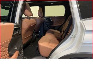 Mitsubishi Plug-in Hybrid Outlander 2.4 PHEV Top+Luxury*Leder+AHK+Automatik+Dig.Cockpit+Massage+Sitzhzg+Sitzklima