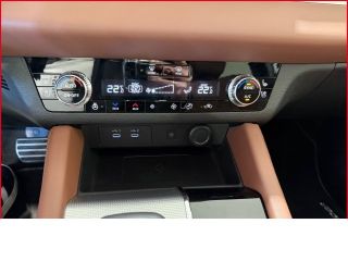 Mitsubishi Plug-in Hybrid Outlander 2.4 PHEV Top+Luxury*Leder+AHK+Automatik+Dig.Cockpit+Massage+Sitzhzg+Sitzklima
