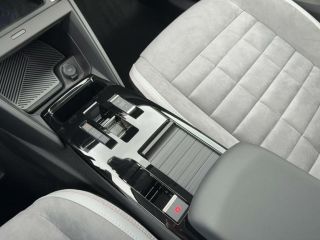 Citroën C4 III 1,2 PT Autom Max Keyless Sitzheizung MAX