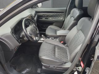 Mitsubishi Plug-in Hybrid Outlander PHEV 2.4 MIVEC  TOP Navi+Leder