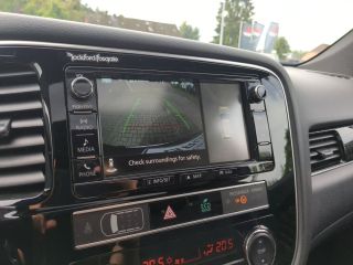 Mitsubishi Plug-in Hybrid Outlander PHEV 2.4 MIVEC  TOP Navi+Leder