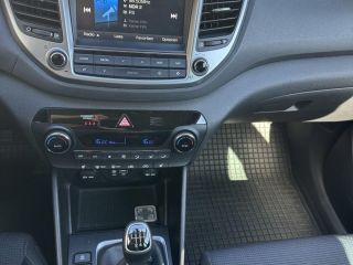 Hyundai Tucson III 1.6GDi SHZ Navi Kamera WR