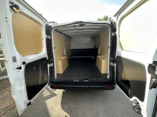 Renault Trafic Kastenwagen L2H1 ENERGY dCi 120 Komfort Klima PDC Laderaumschutzpaket