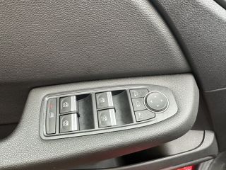 Renault Clio DeLuxe TCe 100 S&S Klimaautomatik Navi Cam PDC Allwetter