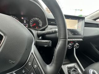 Renault Clio DeLuxe TCe 100 S&S Klimaautomatik Navi Cam PDC Allwetter