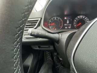 Renault Clio DeLuxe TCe 100 S&S Klimaautomatik Navi Cam PDC Allwetter