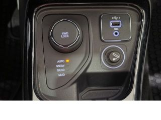 Jeep Compass Limited 4WD 1.4 MultiAir+El. Panodach+Kamera+LenkradHZG+Leder