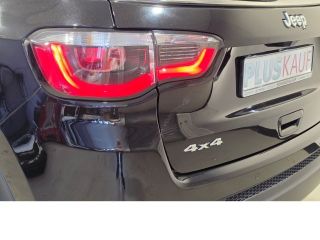 Jeep Compass Limited 4WD 1.4 MultiAir+El. Panodach+Kamera+LenkradHZG+Leder