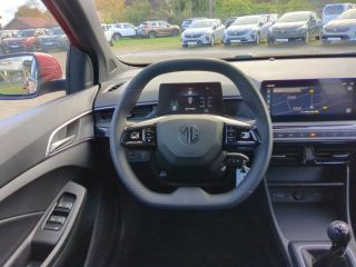 MG MG3 1,5 T Excite RFK PDC CarPlay