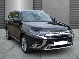 Mitsubishi Outlander PHEV 2.4 MIVEC  TOP Navi+Leder