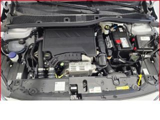 Mitsubishi Grandis 1,8 Intro Edition Hybrid+Automatik+Klima+360grad Kamera+PDC+Tempomat+Sitzhzg+Lenkradhzg