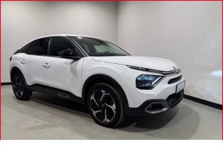 Citroën C4 Shine Automatik+8-fach bereift+360 Kamera+LenkradHZG+HUD+SitzHZG+Klimaautom