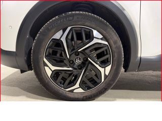 Citroën C4 Shine Automatik+8-fach bereift+360 Kamera+LenkradHZG+HUD+SitzHZG+Klimaautom