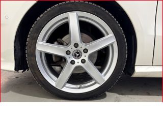 Mercedes-Benz B 180 -Klasse 180+Allwetter+Klima+Navi+PDC+Tempomat+Sitzhzg