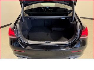 Mercedes-Benz A 250 e MULTIBEAM+AMG Line+Automatik+Allwetter+LED+Leder+Tempomat+Klimaautomatik