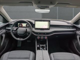 Skoda Superb Combi 2.0 TDI DSG Selection Winterpaket+AHK+RFK