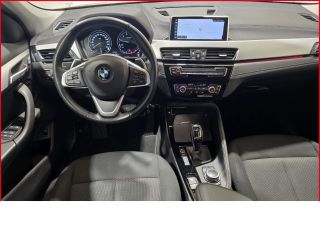BMW X2 sDrive 20 i Advantage+Automatik+Allwetter+PDC+Navi+Klima+Lenkradhzg+Parkass.