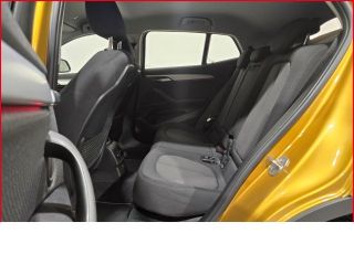 BMW X2 sDrive 20 i Advantage+Automatik+Allwetter+PDC+Navi+Klima+Lenkradhzg+Parkass.