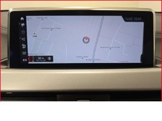 BMW X2 sDrive 20 i Advantage+Automatik+Allwetter+PDC+Navi+Klima+Lenkradhzg+Parkass.