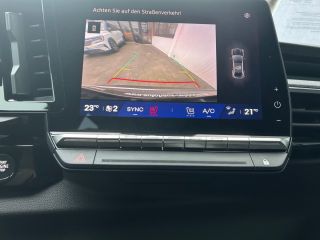 Renault Austral Evolution Mild Hybrid 160 KAMERA+ACC+SHZ Evolution KAMERA+ACC+SHZ KAMERA+ACC+SHZ