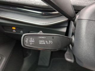 Skoda Superb Combi 2.0 TDI DSG Selection AHK schwenkbar+Winterpaket