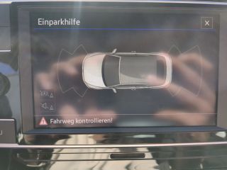 Skoda Superb Combi 2.0 TDI DSG Selection AHK+NAVI+KAM+EL.HECKKL...