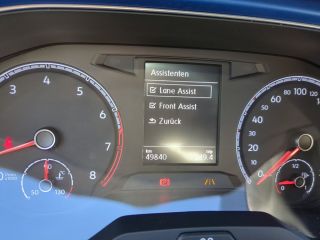 Skoda Superb Combi 2.0 TDI DSG Selection AHK+NAVI+KAM+EL.HECKKL...