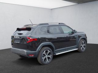Dacia Duster TCe 140 Journey Winter-Paket - City-Paket   Seitliche Trittstufen
