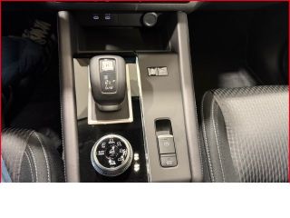 Mitsubishi Outlander 2,4 BASIS 4WD+Klima+LED+PDC+Tempomat+Totwinkel+360Grad-Kamera