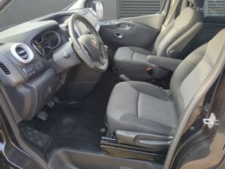 Skoda Superb Combi 2.0 TDI DSG Selection AHK schwenkbar+Winterpaket