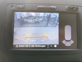 Skoda Superb Combi 2.0 TDI DSG Selection AHK schwenkbar+Winterpaket