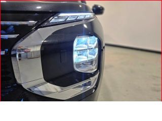 Mitsubishi Outlander 2,4 TOP+4WD Sitzhzg v&h+E-Sitze+Klimasitze+PANO+Digitaler.Innenspiegel