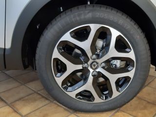 Dacia Sandero TCe 90 Expression PDC SHZ ALU RFK LED