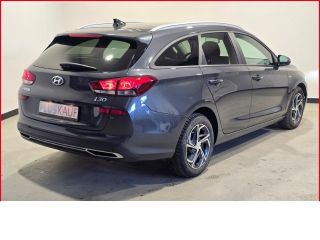 Hyundai i30 cw Intro Edition 1.5 T-GDI Allwetter+LenkradHZG+Rückfahrkam.+Einparkhilfe