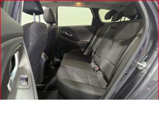 Hyundai i30 cw Intro Edition 1.5 T-GDI Allwetter+LenkradHZG+Rückfahrkam.+Einparkhilfe