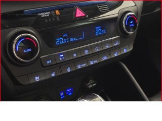 Hyundai TUCSON Premium 2WD Automatik+Rückfahrkam.+LenkradHZG+SitzHZG