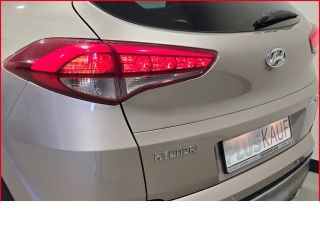 Hyundai TUCSON Premium 2WD Automatik+Rückfahrkam.+LenkradHZG+SitzHZG