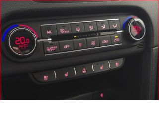 Kia XCeed Platinum Edition PHEV+Automatik+Leder+el.Pano+Allwetter+Sitzhzg v&h+Sitzklima+