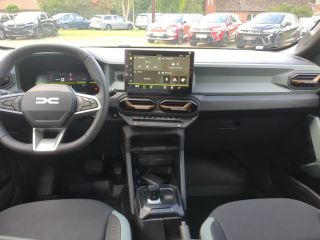 Dacia Duster Hybrid 155 Extreme SHZ LED RFK PDC
