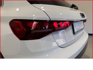 Audi A3 allstreet 35 TFSI+Automatik+Leder+Allwetter+HUD+Sitzhzg+