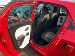 Dacia Sandero Stepway II  TCe 100  Celebration (EURO 6)