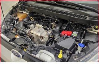 Ford B-Max Titanium+Allwetter+Klima+PDC+Sitzhzg+Frontscheibenhzg+Tempomat+
