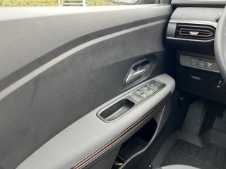 Dacia Jogger  TCe 100 ECO-G Autogas Extreme+ 7-S+SHZ+Klimaauto
