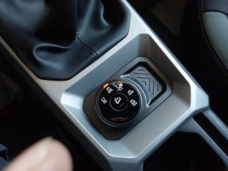 Dacia Duster III Tce 130 Extreme mild Hybrid 4x4 Winter-P. Technik-P. City-Paket