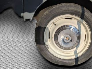 Renault 4CV